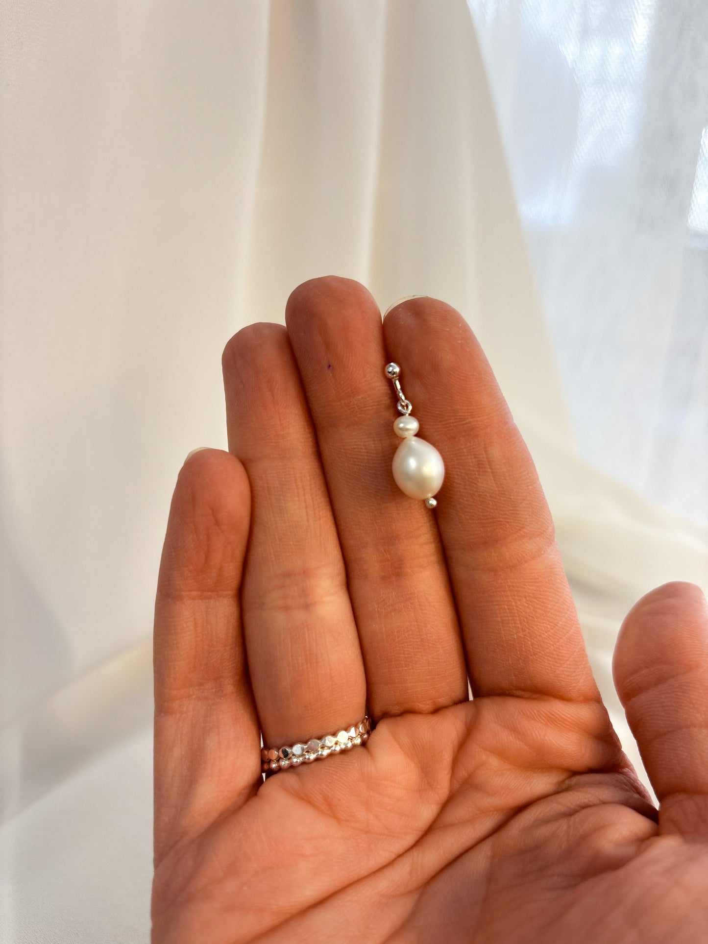 Pärla korvakorut, ilman reikää