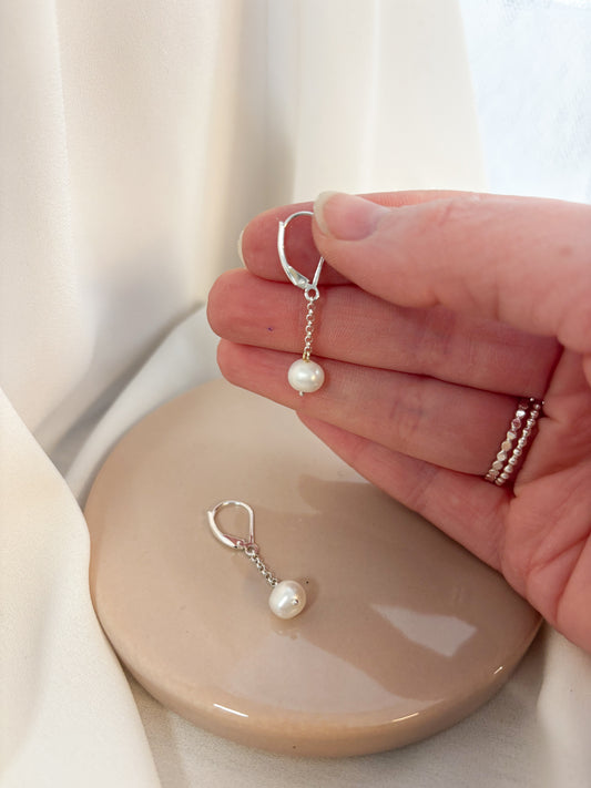 PÄRLA korvakoru chain