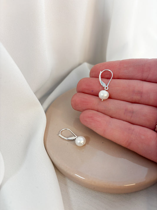 pärla korvakorut sarana