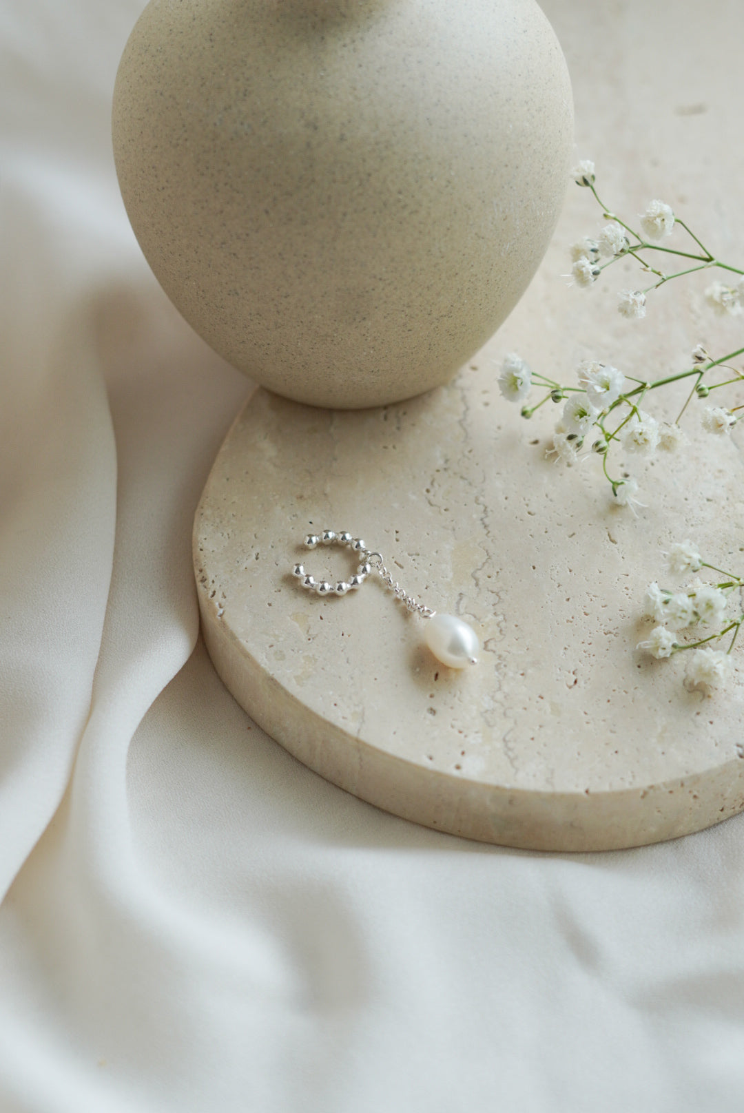Makeanvedenhelmi cuff
